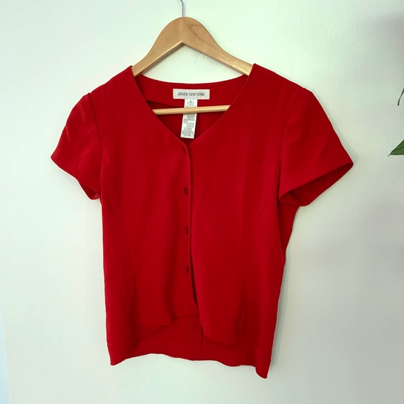 Red Short Sleeve Blouse - Picture 5 of 7